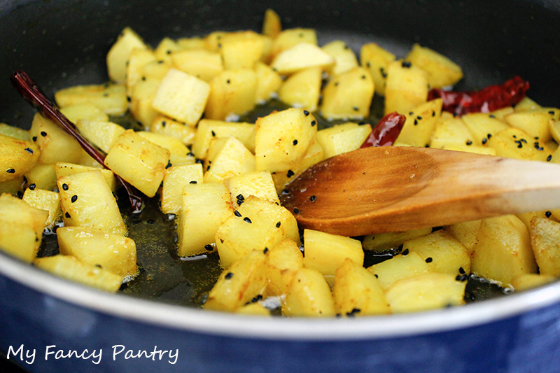bengali mustard oil potatoes